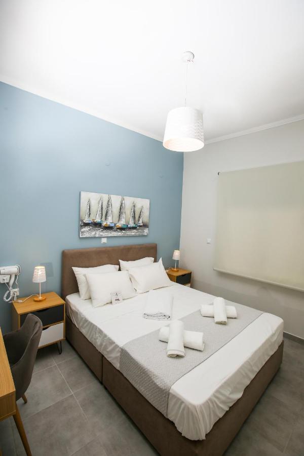 Stella Boutigue Rooms Néa Péramos Exteriör bild