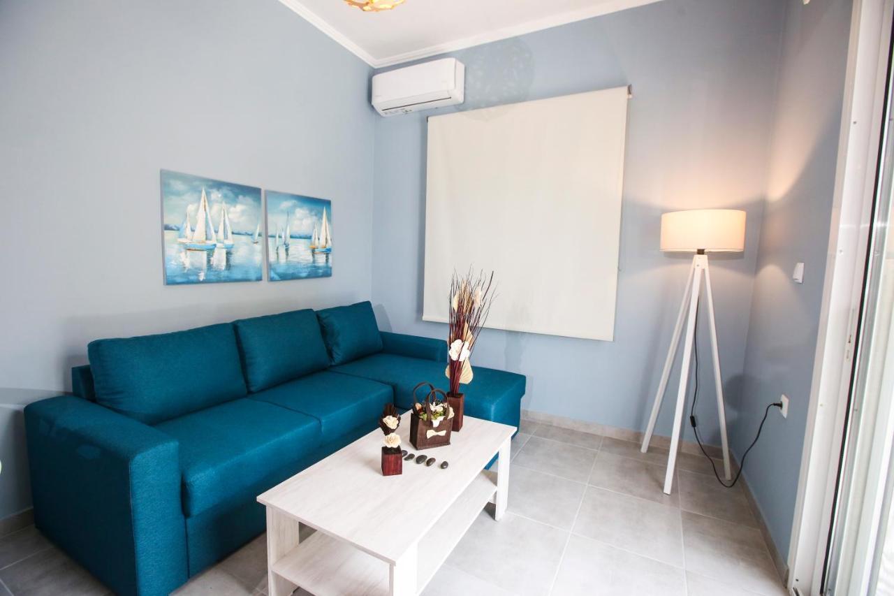 Stella Boutigue Rooms Néa Péramos Exteriör bild