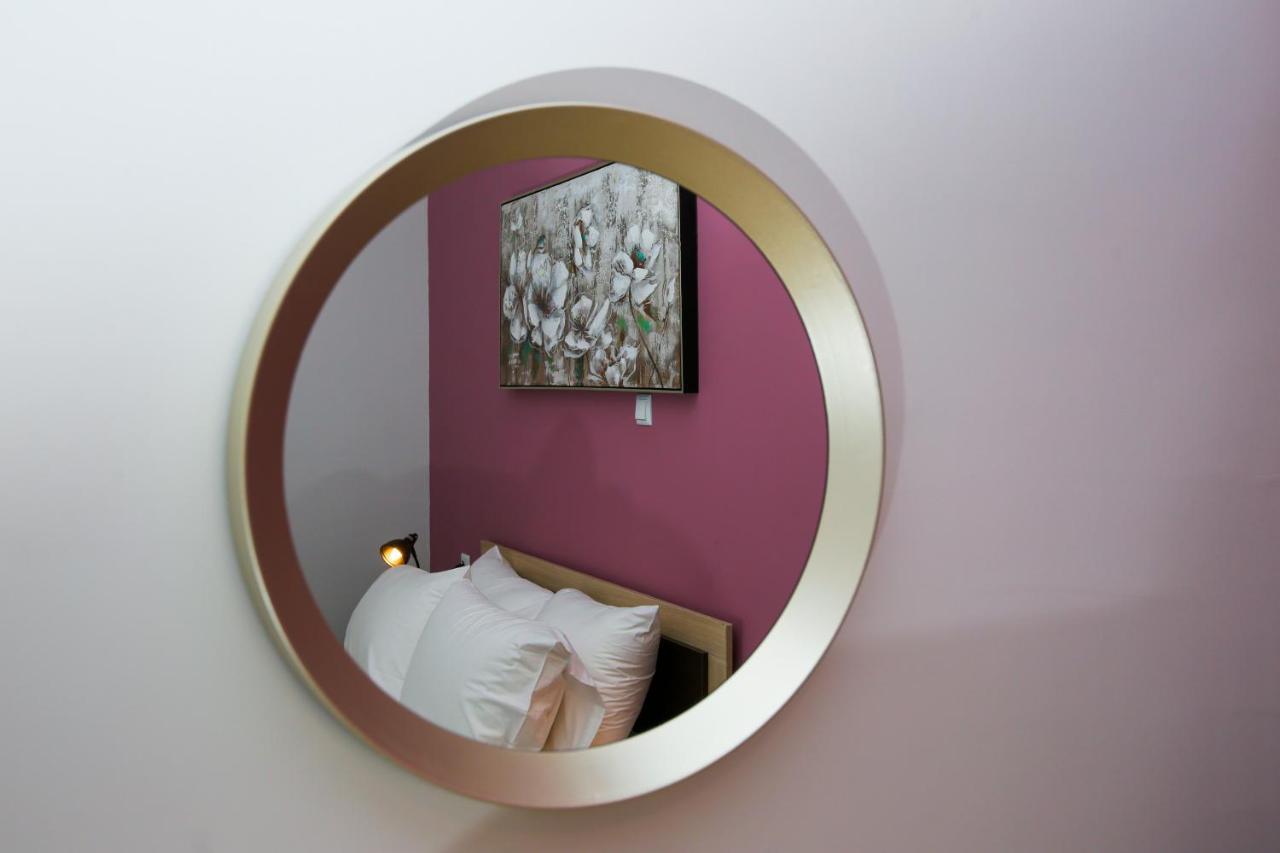 Stella Boutigue Rooms Néa Péramos Exteriör bild